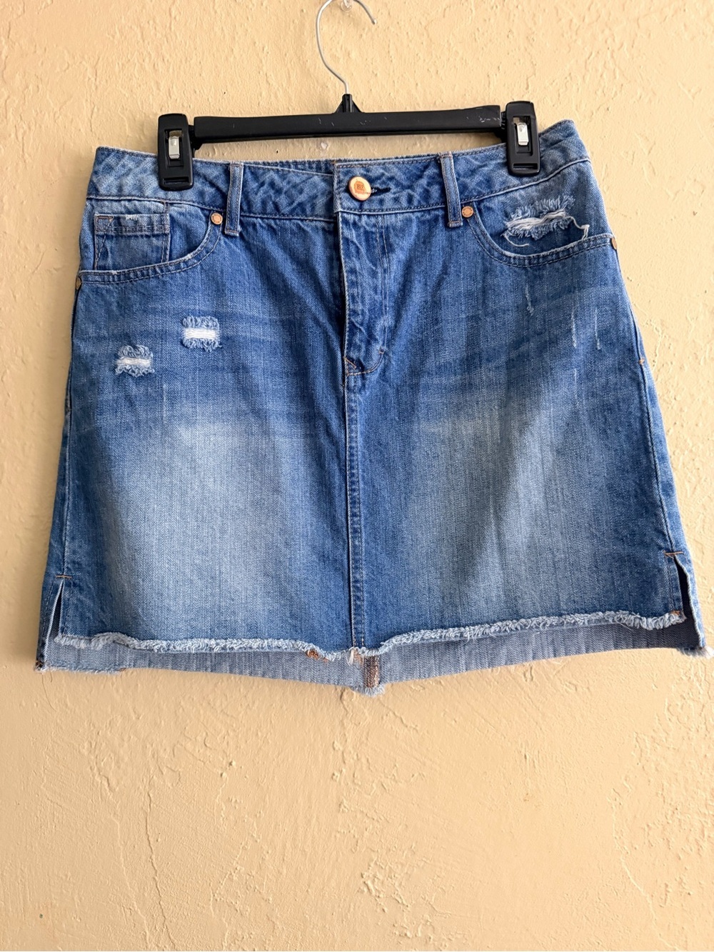 1822 Denim Distressed Blue Denim Mini Skirt
